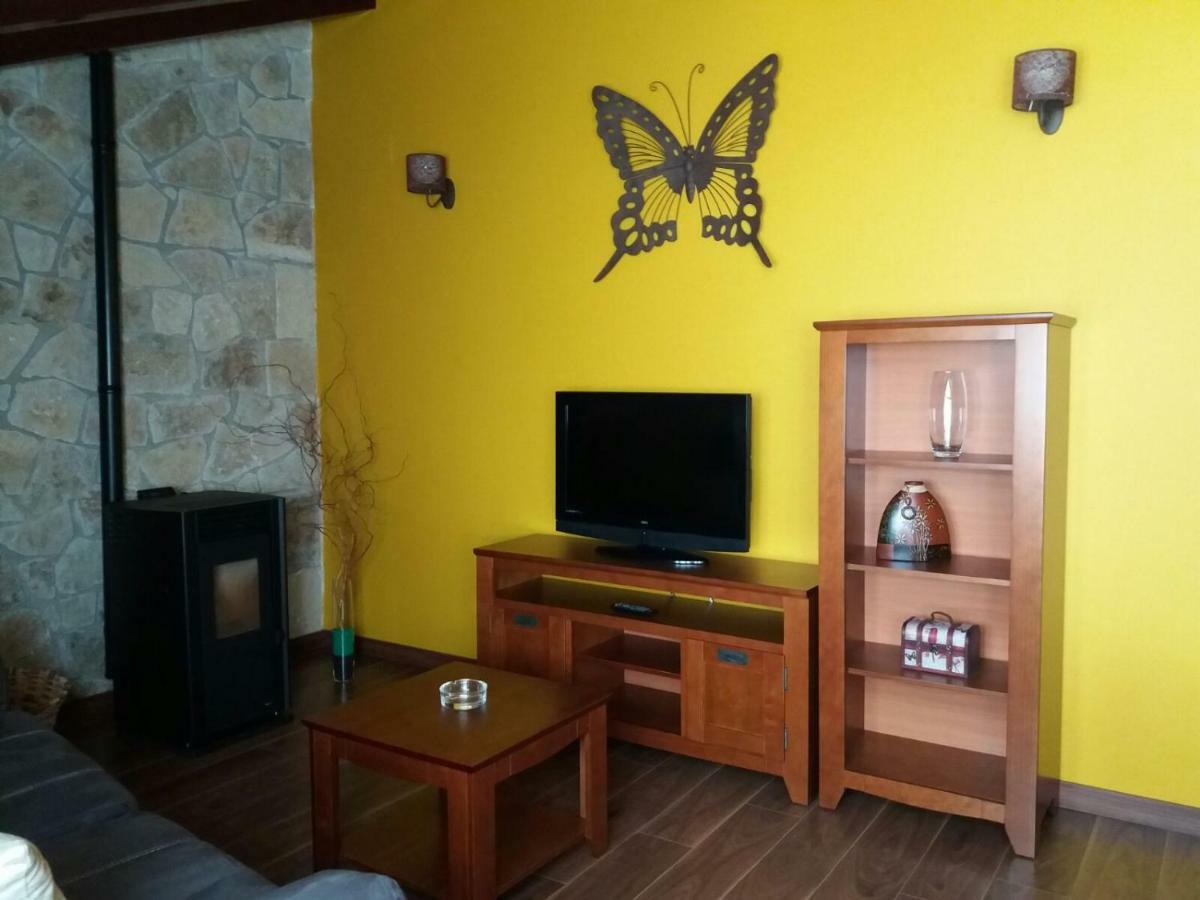 Pensjonat El Cordel De Gredos Navarredonda de Gredos Zewnętrze zdjęcie