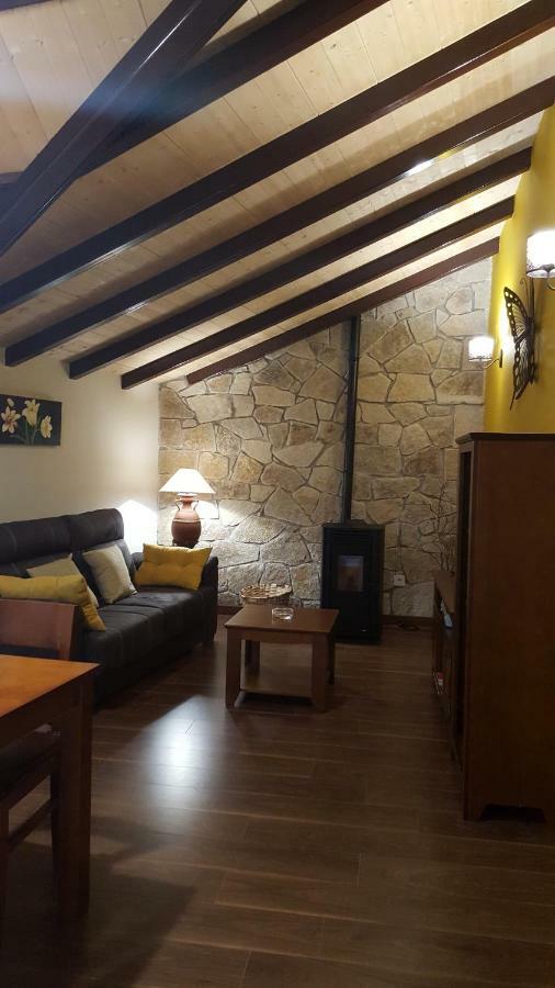 Pensjonat El Cordel De Gredos Navarredonda de Gredos Zewnętrze zdjęcie